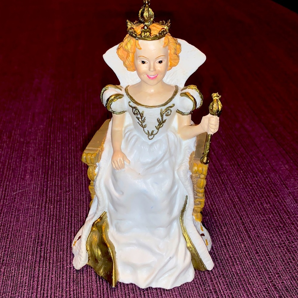 Shirley Temple Antique Collectible Figurine “The Little Princess” 1 of 18 4.75”